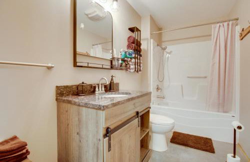 Toivola Home with Fire Pit 8 Mi to Lake Superior! - Foto 16