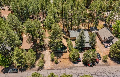 Stylish Cozy Cabin Retreat in Munds Park - Foto 34