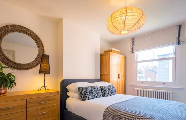 Dragon Court - 3 Beds Office Terrace Garden - Photo 15