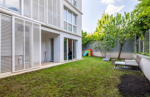 Stunning 3Bedroom Apartment with Garden in Prestigious Area I Eiffel Tower Within 15 Minutes' Drive - Foto 62