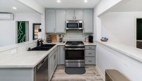 Downtown La Mesa gem - Photo 4