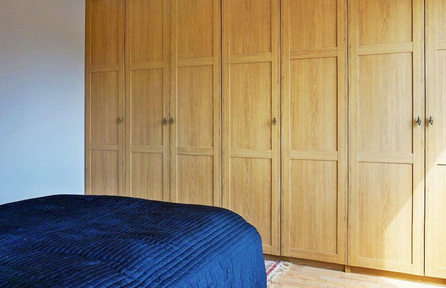 5 Person Holiday Home in Hallstavik - Photo 2