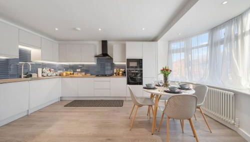 Newly Refurbished 2 Bed Flat - Photo 5, stove, toaster, minibar