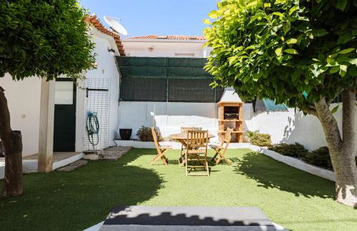 Home Out Casa do Arco in Belém - Photo 5