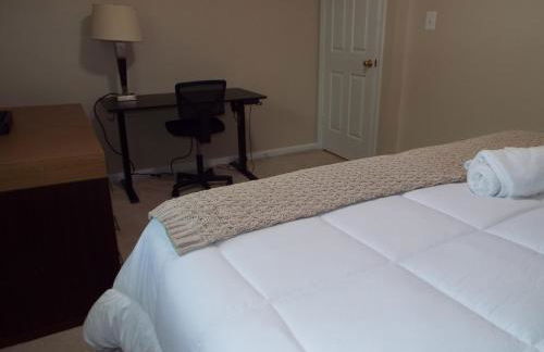 9 Bedroom 6 Bath - Entire House - Foto 39