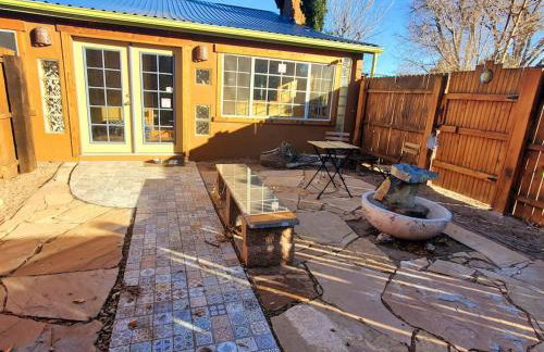 Lovely 2BR Pet Friendly Home in Heart of Nob Hill - Foto 14