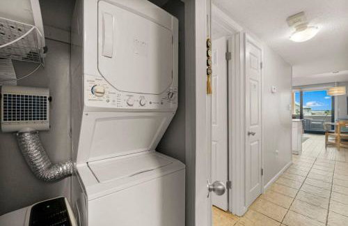 Snowbird rate! Heated pool, steps to private beach - Foto 20