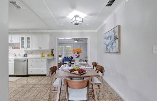 Magnificent Pool House in the Heart of Tampa - Sleeps 10 - Foto 25