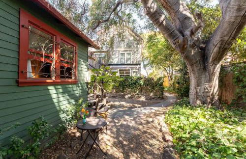 Charming Garden Cottage & Walk to UC & BART & Parking - Photo 37