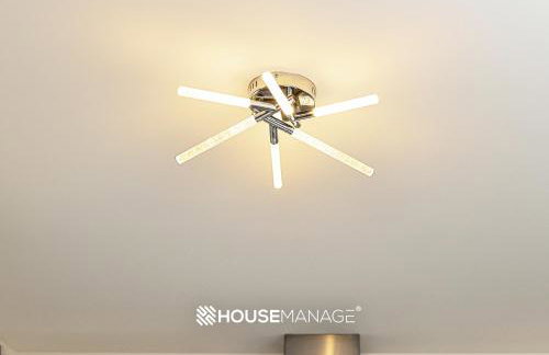 Modern Beautiful 5 bed -Sleeps 13 - Free Parking - Foto 31