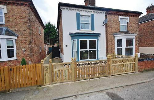 EasyRest Spalding - 6 Beds & Free Parking - Central & Quiet Location - Entire Spacious House - Foto 12