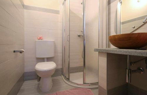 LA PERLA piccolo appartamento in piazza - Photo 15