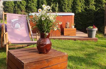 Lawendowo- sauna, jacuzzi, domki w ogrodzie i apartamenty w kamienicy - Photo 17