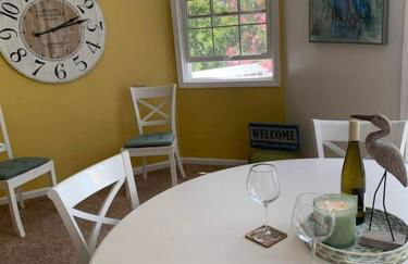 Glenhaven with Exotic Lake View - Foto 3