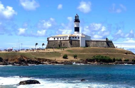 Excelente Flat no Circuito do Carnaval 216P - Foto 1