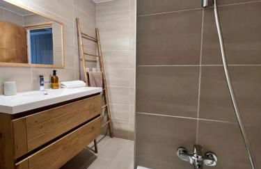 Duplex MontBlanc - Suite, Centre & Parking by AlpenlySallanches - Foto 8