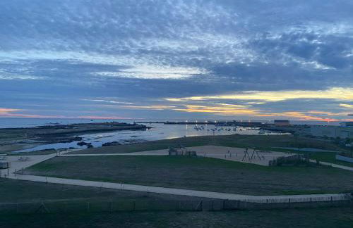 APPART-DUPLEX VUE MER PANORAMIQUE BALCON & PISCINE proche commerce - Photo 2