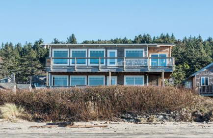 Blue Starfish by AvantStay Ocean Views Direct Cannon Beach Access - Foto 1