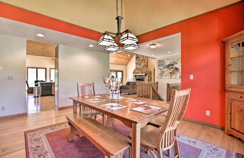 House with Deck, Fire Pit - 15 Mins to Snowshoe! - Foto 11