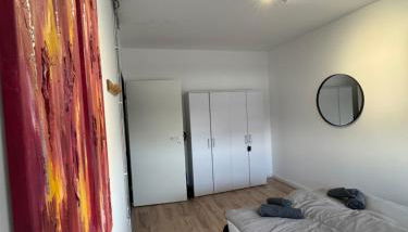 Zentrale helle 2-Zimmer Wohnung mit modernem Flair - Photo 3
