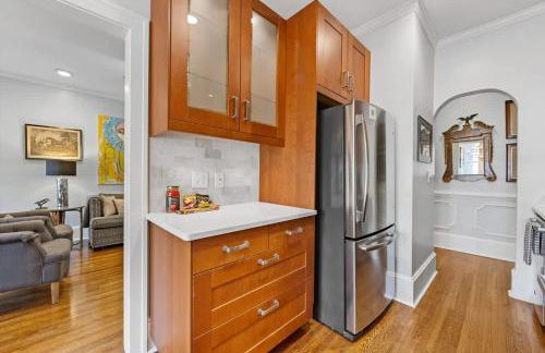 2 BR in Myers Park with comfortable screened porch - Foto 9