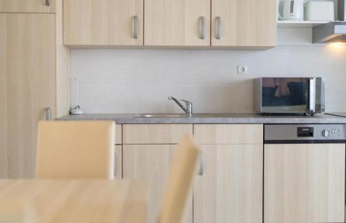 Amazing Apartment In Lukovo With Wifi - Foto 15