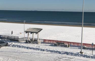 Ocean Front condo in the heart of Hampton Beach - Foto 13