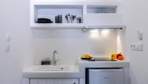 Milinon Suites - Photo 3