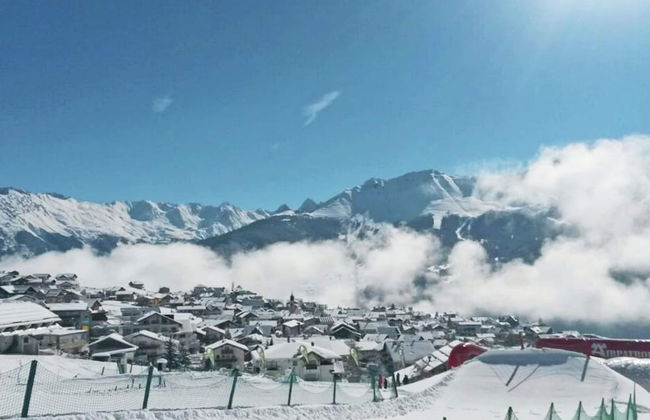 Chalet in Fiss Near Ski Lifts - Foto 17