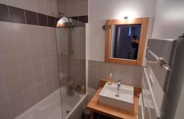 Superbe appartement Décoration montagne Centre Loudenvielle - Foto 7