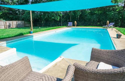 3BR Country Retreat Pool Gazebo Play - Foto 28