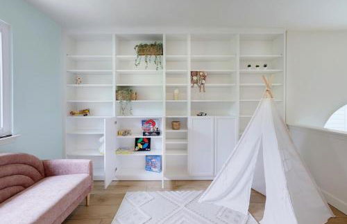 Modern Retreat Near Domain with Game Room and Gym - Foto 36