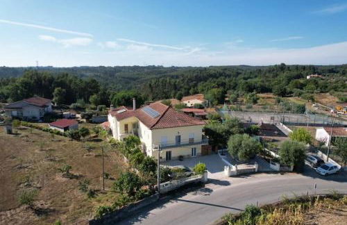 Holidayhome with bar and swimming pool - Foto 33