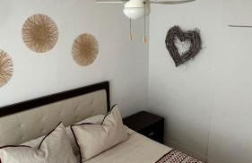 La Casita de Noe con vista al Pantano de San Juan - Foto 16