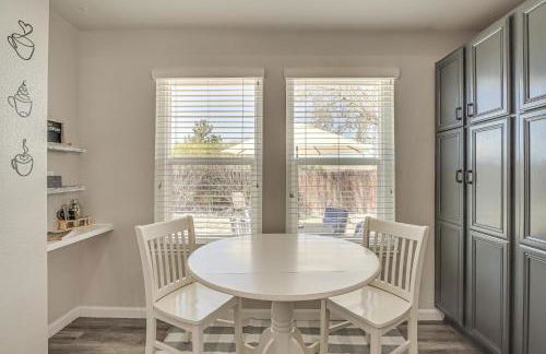 8 Mi to Dtwn Reno Cozy Sparks Escape with Fireplace - Foto 11