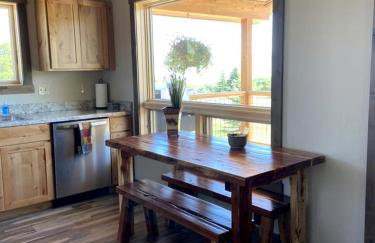 Charming Cabin with Mountain Views Near Madison River in Ennis, Montana - Foto 17