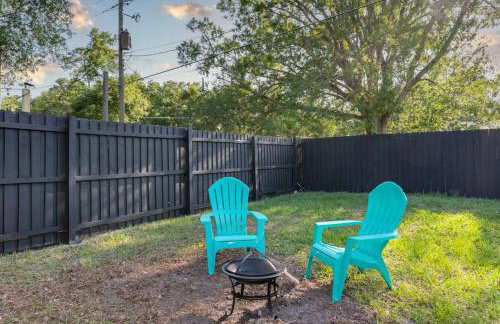 Cozy Orlando Studio with Jacuzzi, Fire Pit, and BBQ - Foto 4