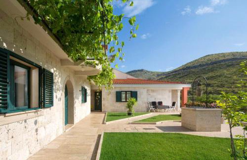 Panoramic Villa in Prgomet, Sea View and Private Pool - Foto 67