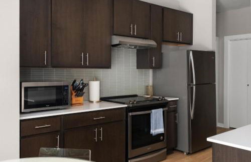 Exceptional 2BR in Prime Location - Incredible Amenities - Foto 18