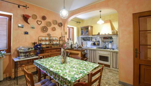 Stunning Apartment In Monteleone Sabino With Wifi - Foto 3