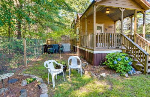 Mayfield Tiny Home with Porch, Walk to Beaches! - Foto 21