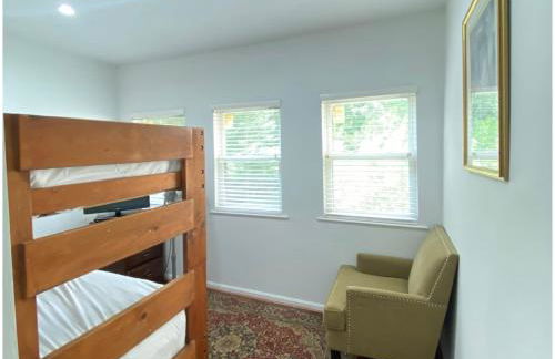 Large DUPLEX Apt 2Bdrm 1Den-Metro - Foto 34