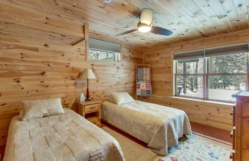 Dock and Foosball Esquagama Lake Family Cabin - Foto 22