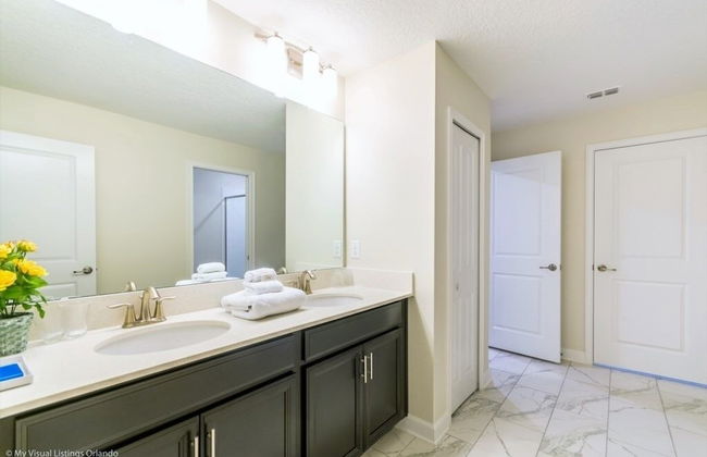 Bring The Whole Family Gate 9 Bedroom 5 Bath 9 Villa by Redawning - Photo 32