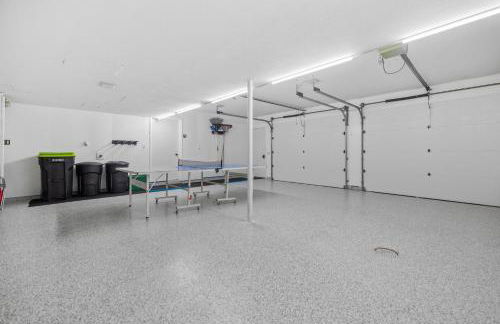 Private & Convenient-Hot tub-Fire Pit-Game room! - Foto 29