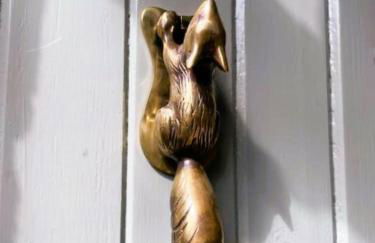 Reidochie Stables luxury haven overlooking garden - Photo 13