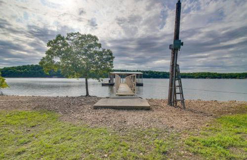 On-Site Lake Access Group Getaway in Afton - Foto 42