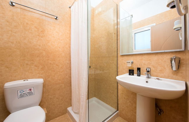 Kavos Plaza Hotel - Foto 35