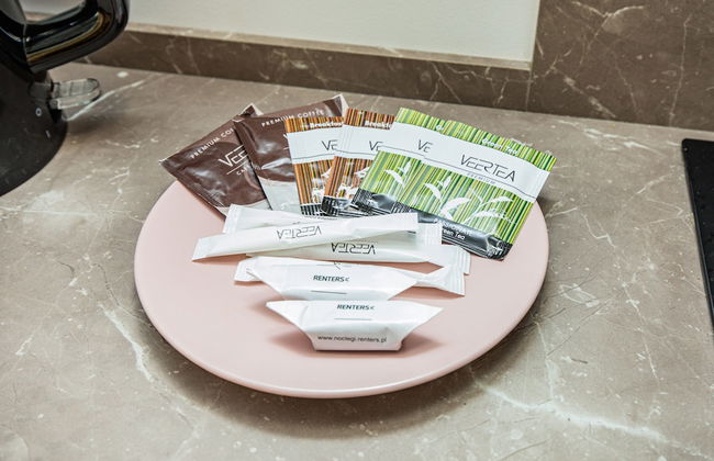 Jantaris Apartments by Renters - Photo 22