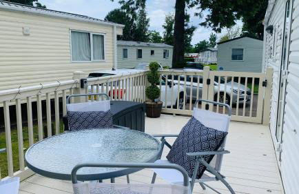 WL56 - FREE WIFI -Amazing Cosy Three Bedroom Mobile Home with DECKING Haggerston CASTLE Holiday Park - ENTERTAINMENT PASSES NOT INCLUDED! - Foto 20